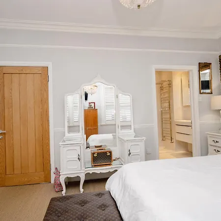 Ultrachic Georgian Townhouse In Central Londra Esterno foto